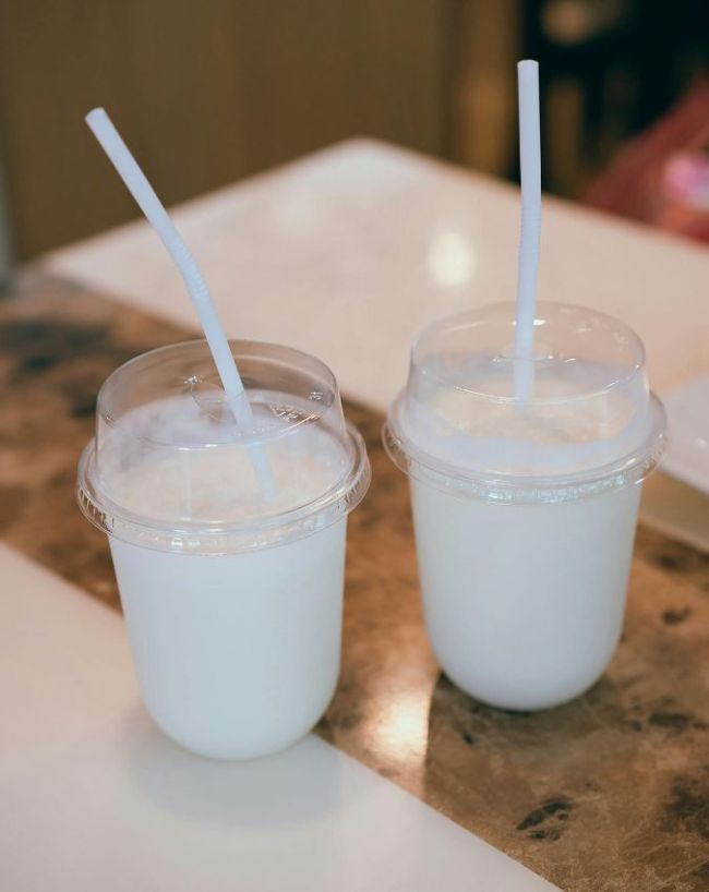 Which is better chaas or lassi-1-2