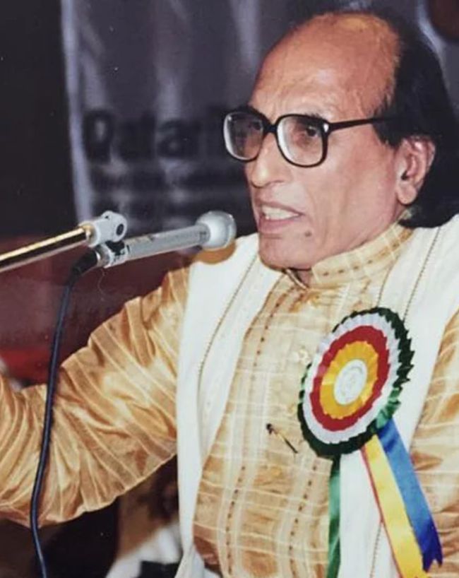 Bashir Badr Shayari-1-2-3-4-5