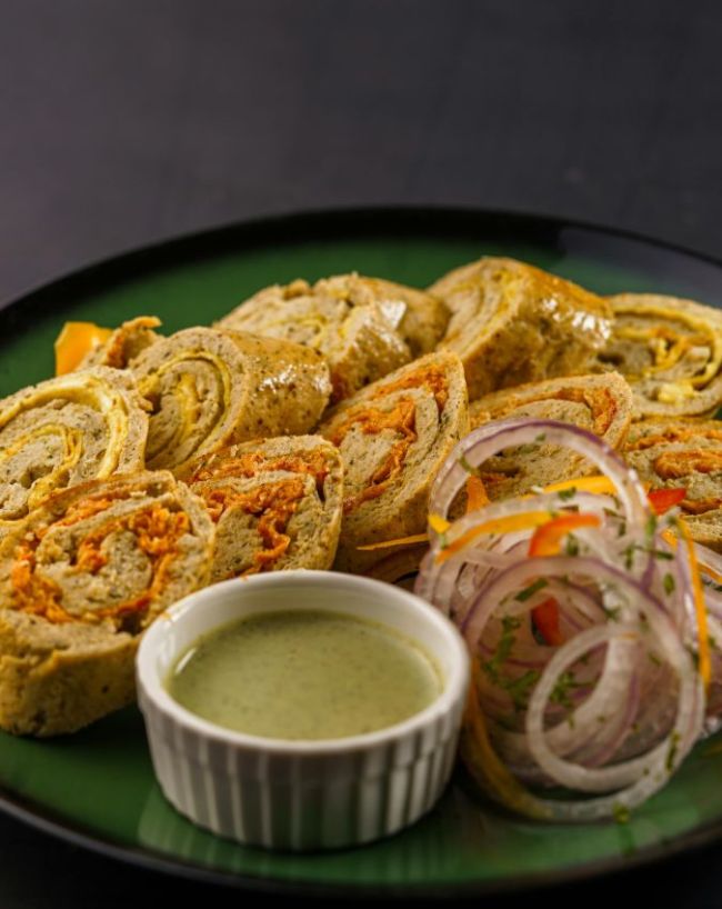 Sunny Leone Restaurant Chica Loca-1-2-3-4