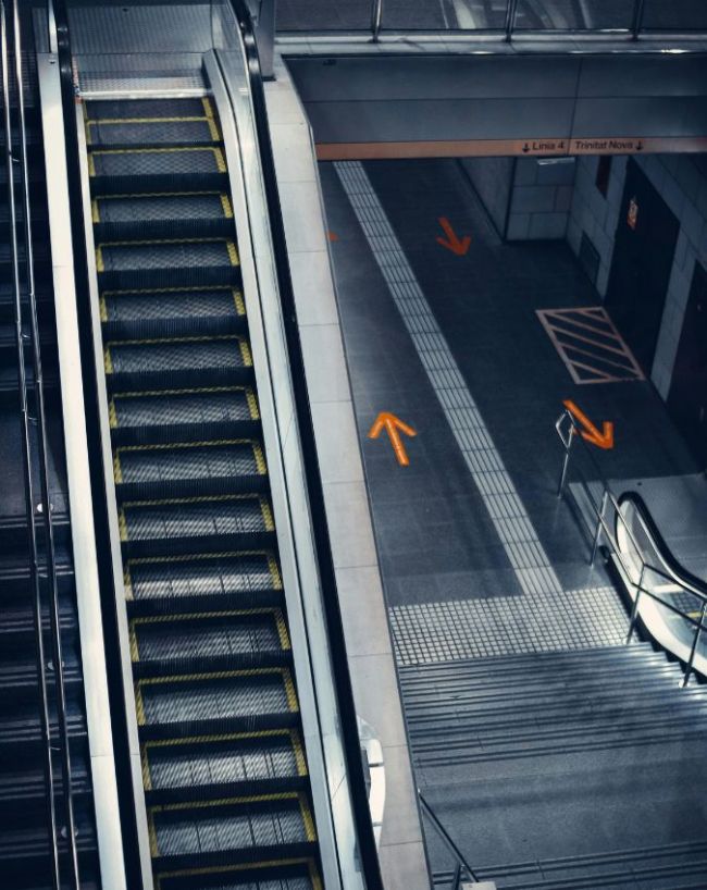 The Saddest Escalator In The World-1-2-3-4-5