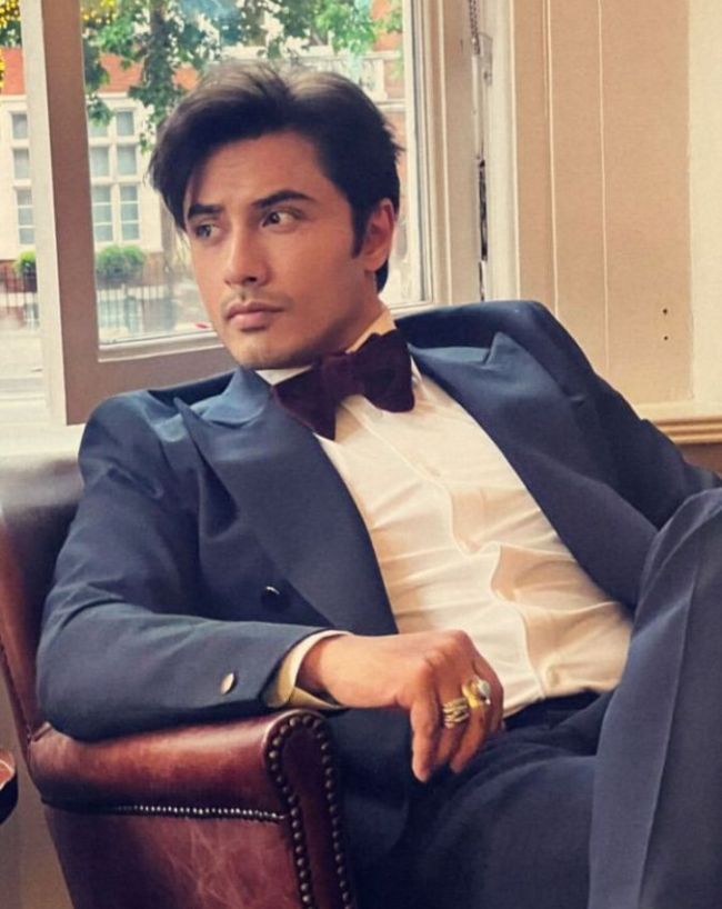 Pakistani singer actor ali zafar-1-2-3-4-5