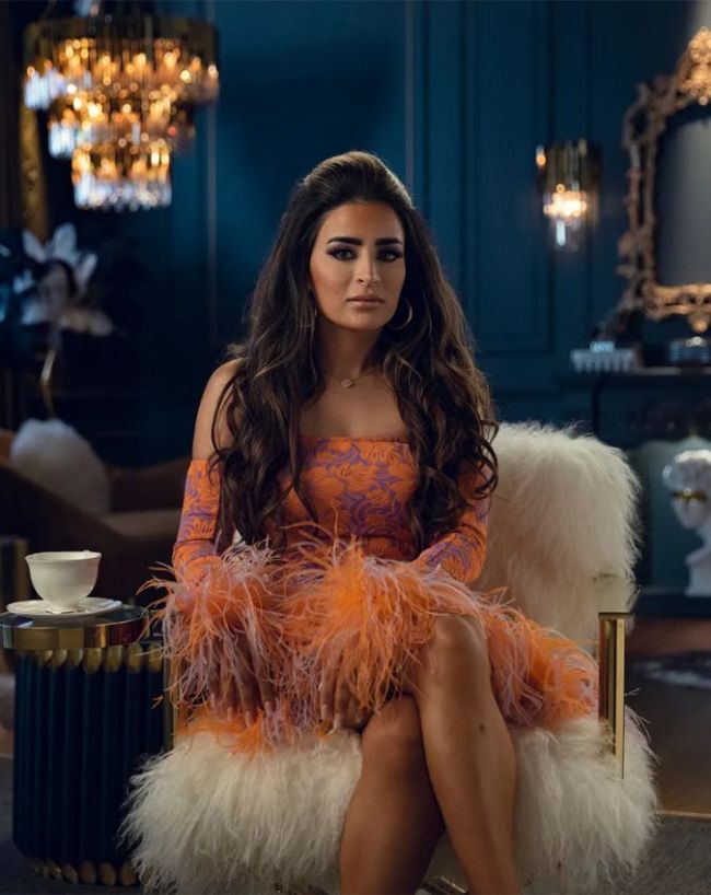 Dubai Bling on Netflix-1-2-3-4-5