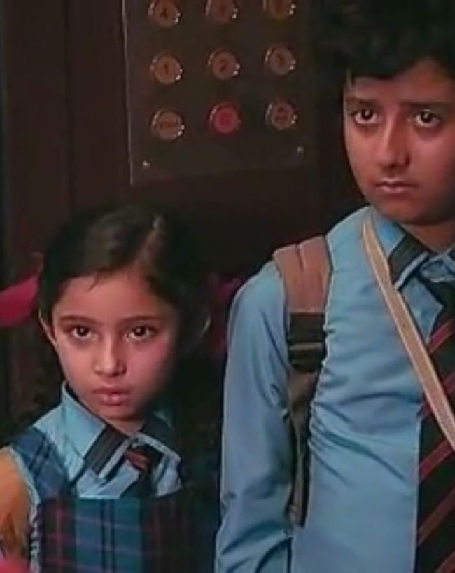 Ek Thi Daayan Horror Movie-1-2-3-4-5-6