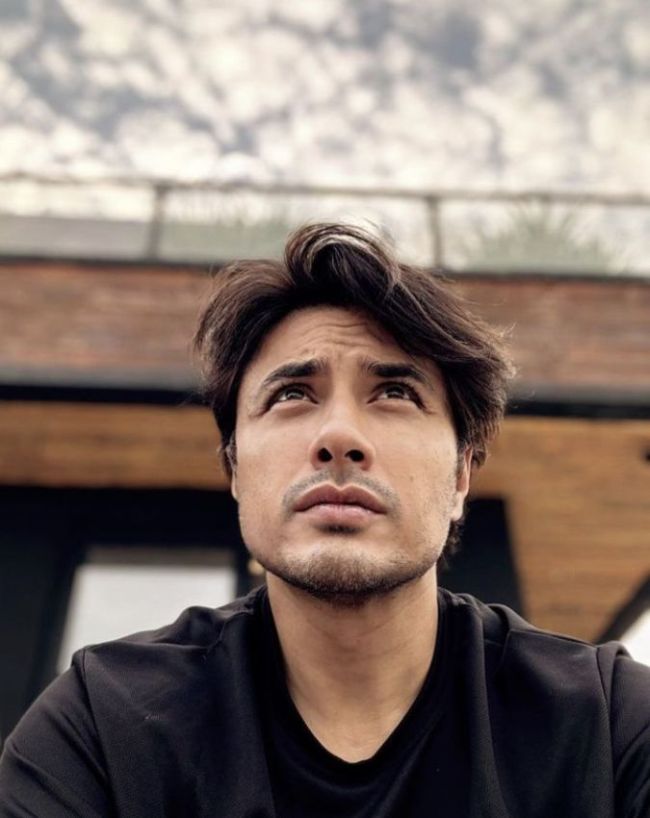 Pakistani singer actor ali zafar-1-2-3-4-5-6-7-8