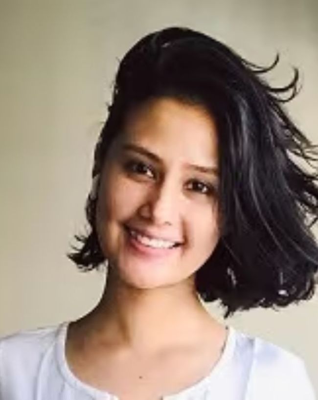 famous airtel 4g girl sasha chettri-1-2-3-4-5-6-7-8