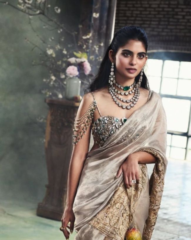 Isha Ambani Met Gala 2026 Look-1-2-3-4-5-6-7-8