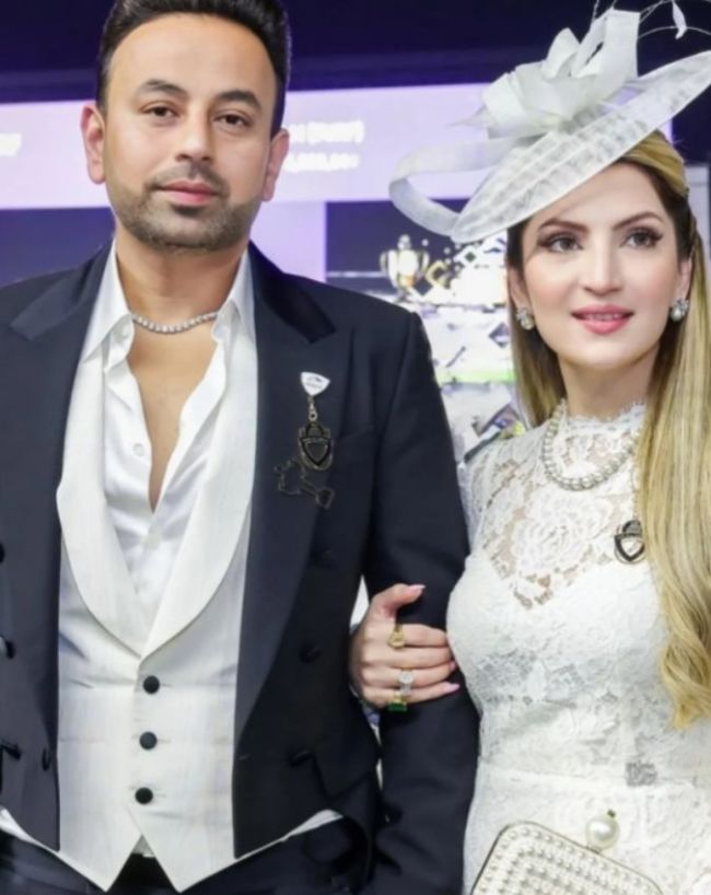 Satish Sanpal Desi Bling Netflix-1-2-3-4-5-6-7-8-9