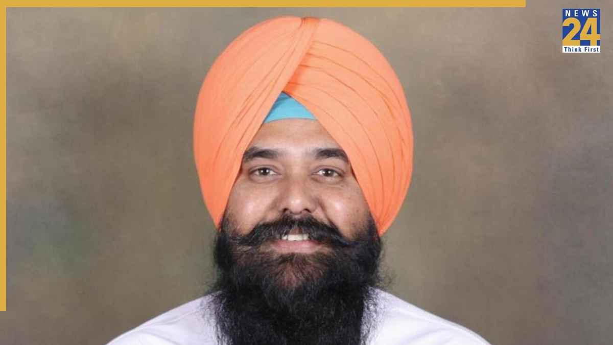 'एमसी चुनाव: सांसद मालविंदर कंग ने वोटरों से 'आप' उम्मीदवारों की जीत पक्की करने को कहा'