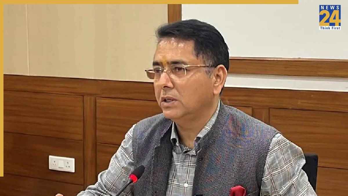 मल्टी-टास्किंग मिनिस्टर: क्या अमन अरोड़ा पंजाब को बना पाएंगे बिजनेस-फ्रेंडली राज्य?
