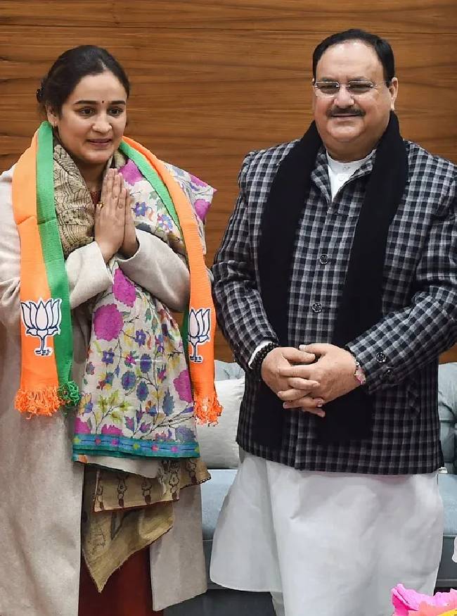 Aparna Yadav-1-2-3-4