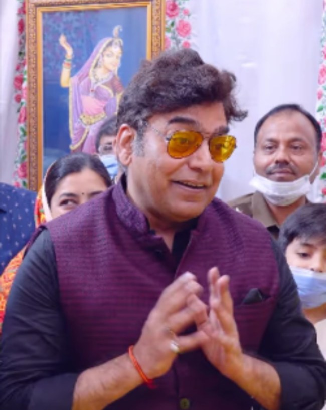 Premanand Ji Maharaj-1-2-3-4-5-6-7-8