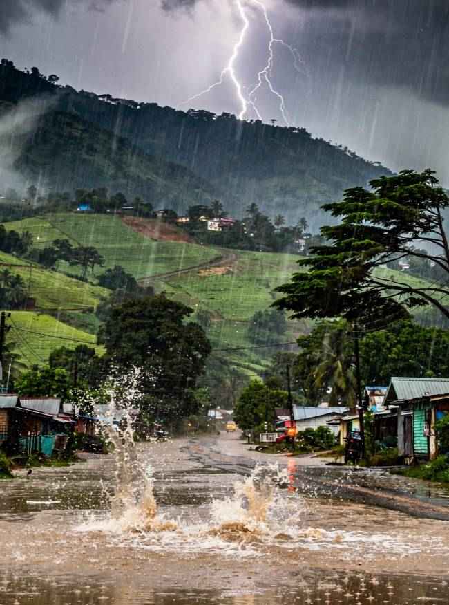 पूर्वोत्तर और दक्षिण भारत में बरसेंगे बादल