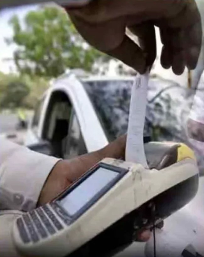 Delhi Lok Adalat, delhi traffic police, pending traffic challans, Delhi Lok Adalat registration, Delhi Lok Adalat reduced fines, Delhi Lok Adalat traffic challans-1-2-3-4