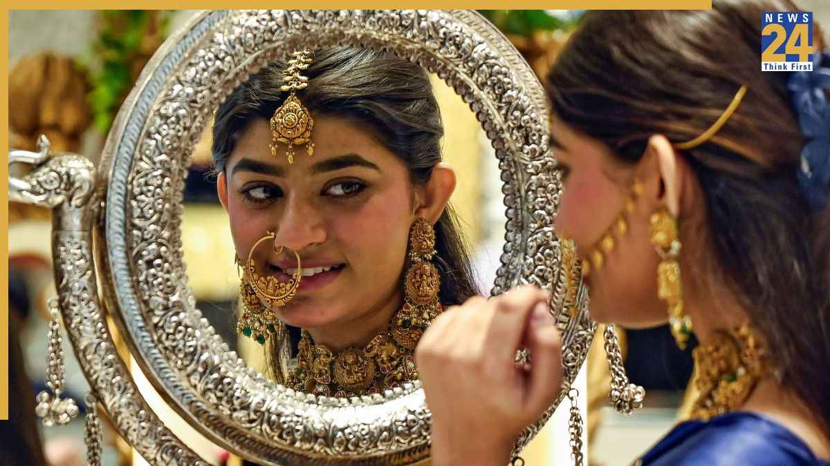 सोना खरीदना एक साल तक बंद कर दें भारतीय तो क्या होगा? देश का 'खजाना' बढ़ेगा या घटेगा, जानें पूरा गणित