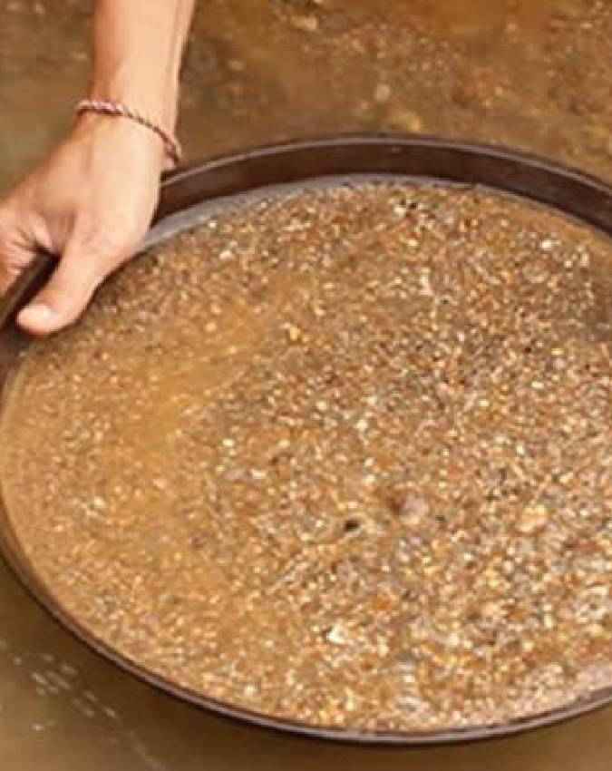 सोनभद्र की नदियों में क्या छिपा है कुबेर का खजाना?
