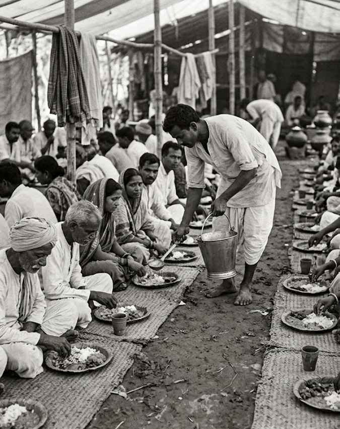 बिल्कुल खामोशी में हुईं थीं शादियां