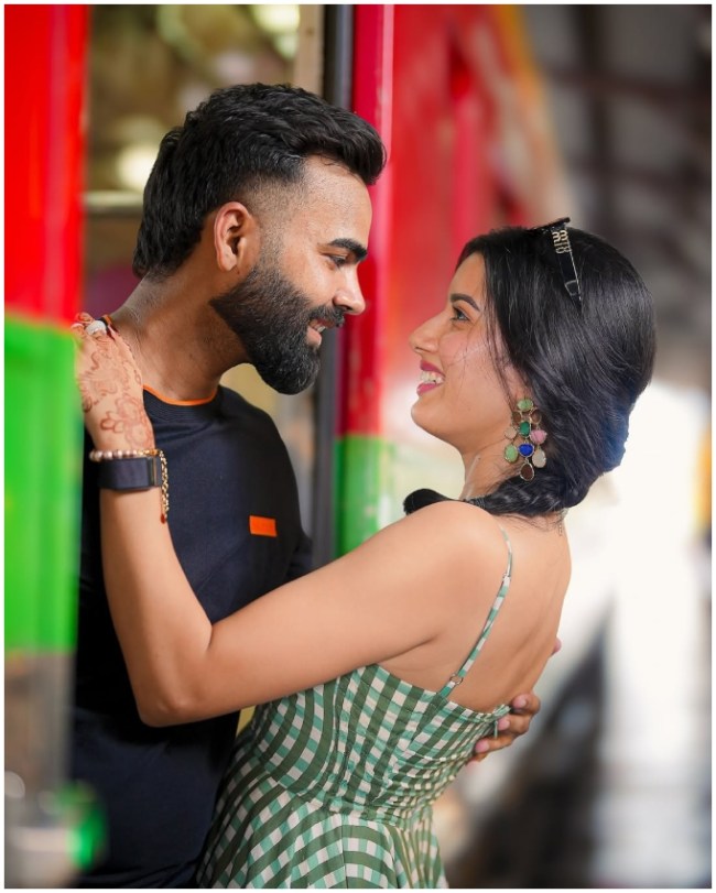 Lakhan Arjun Rawat, Neetu Bisht-1-2-3-4