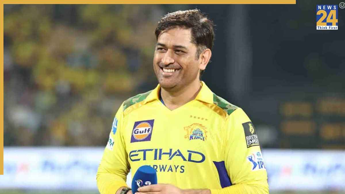 MS Dhoni (28)