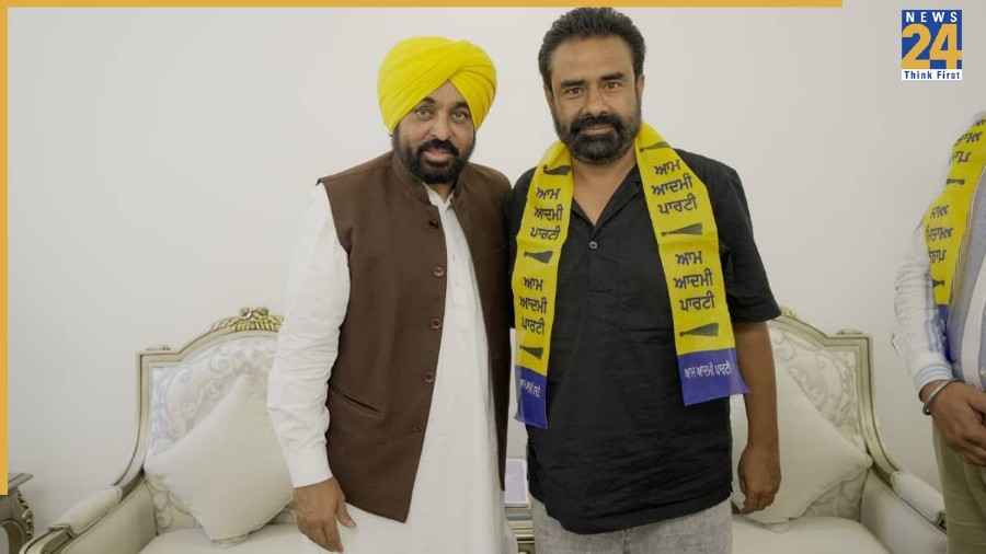 मजीठा में कांग्रेस को बड़ा झटका, कई नेता 'AAP' में शामिल; CM भगवंत मान ने किया सभी का स्वागत