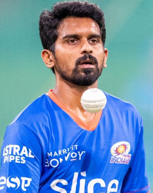 Murugan Ashwin Mumbai Indians-1-2