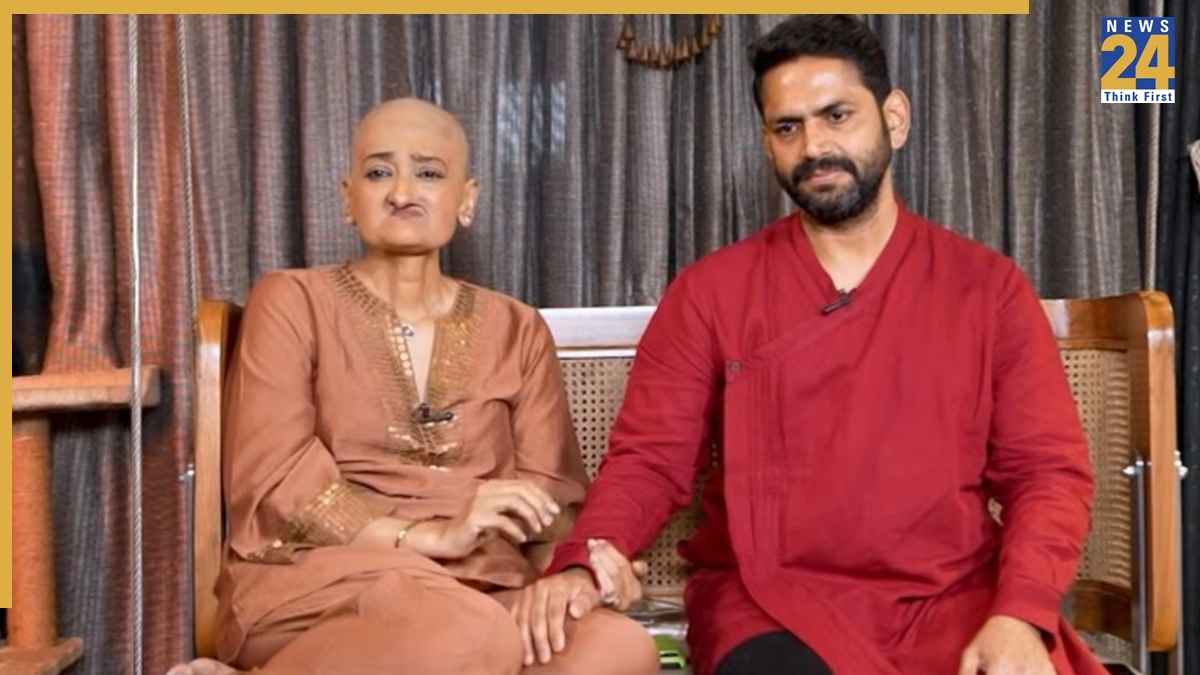 Nasreen Hashmi, Sharib Hashmi