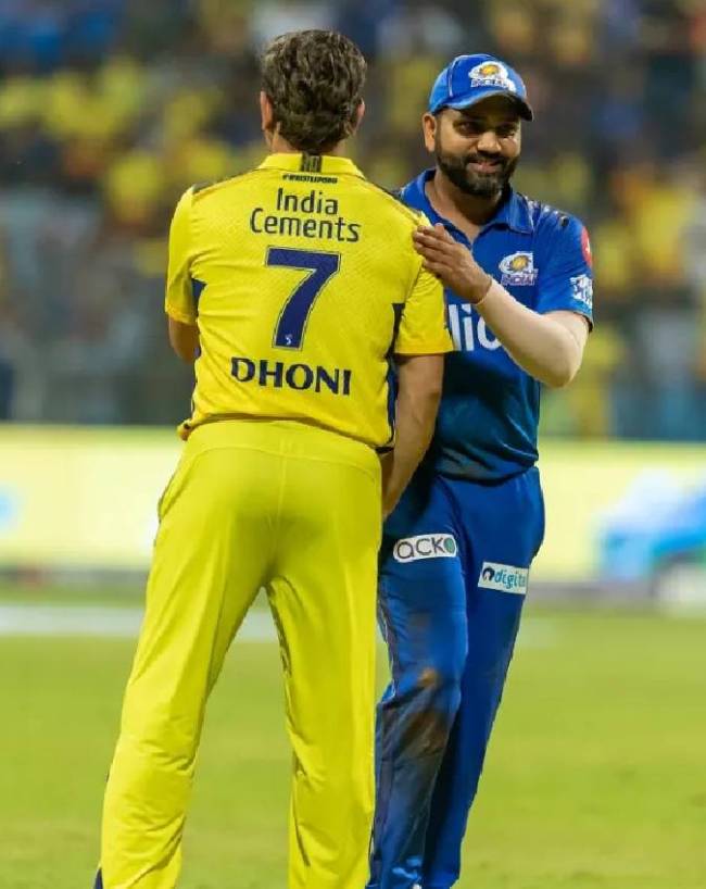 MS Dhoni and Rohit Sharma-1-2-3-4-5-6