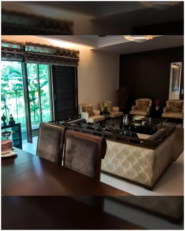 Riddhima Kapoor house-1-2-3-4-5