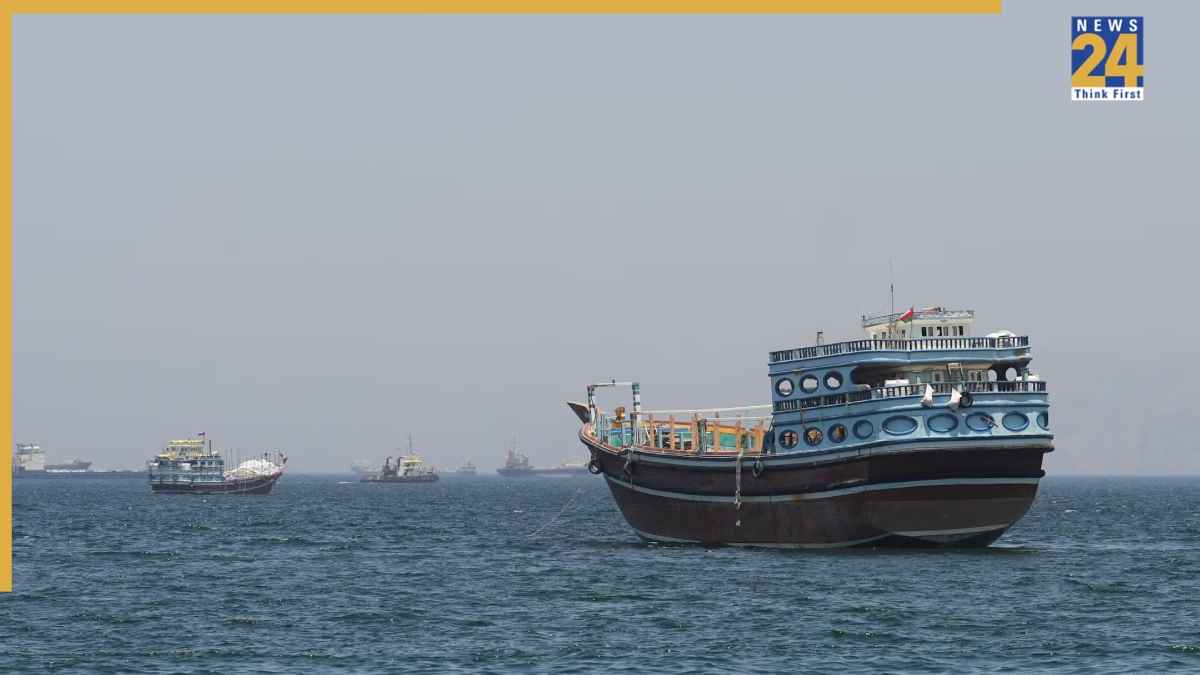 Strait of Hormuz (2)
