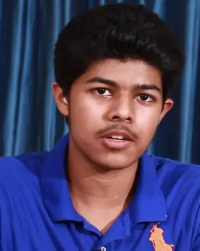 Thalapathy Vijay-1-2-3-4