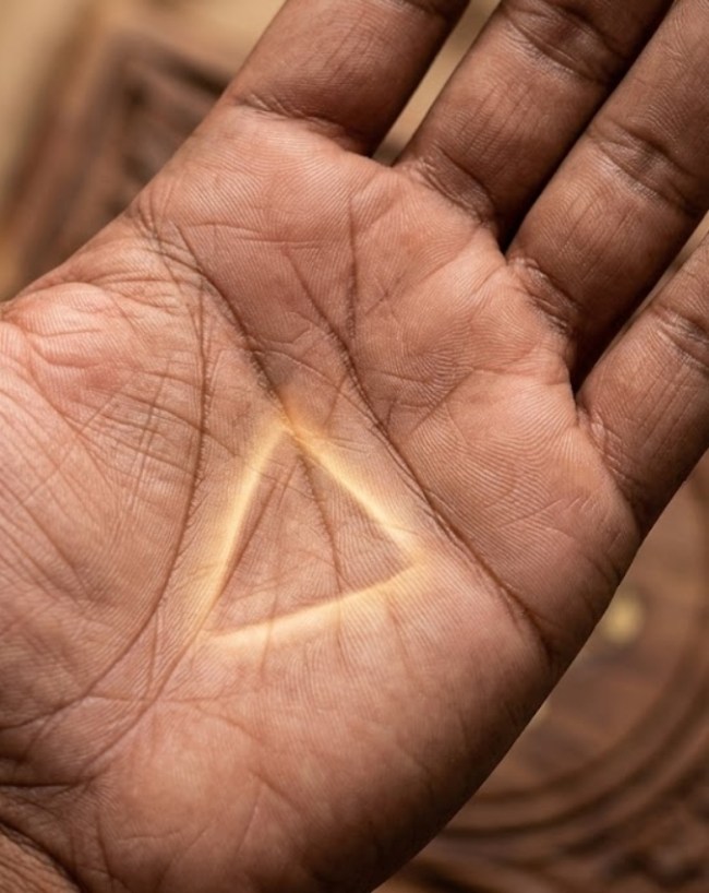 Rare Auspicious Body Signs-1-2