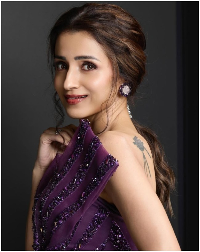 Trisha Krishnan-1-2-3-4