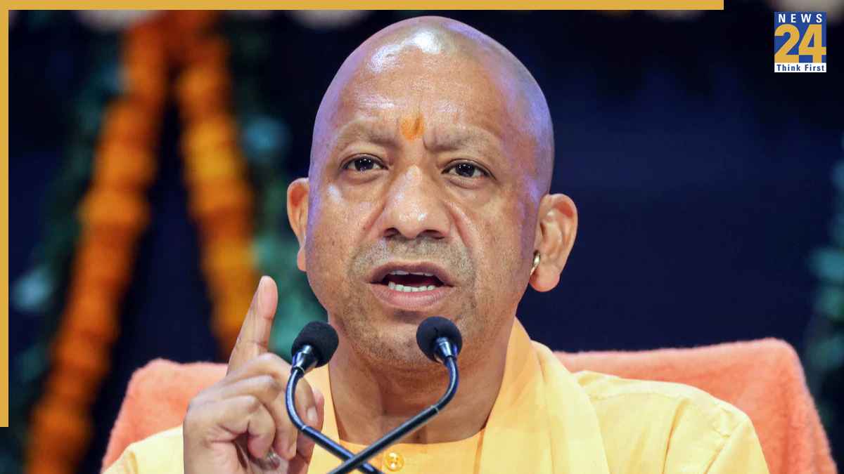 यूपी के श्रमिकों के लिए आ गई नई गाइडलाइन, बच्चों की पढ़ाई से लेकर पेंशन तक; मिलेंगी कई सुविधाएं
