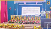 बिरसा कृषि विश्वविद्यालय में राज्य स्तरीय ख़रीफ़ कर्मशाला में सूखे की स्थिति से निपटने के लिए कंटिंजेंट प्लान का दिया गया प्रेजेंटेशन