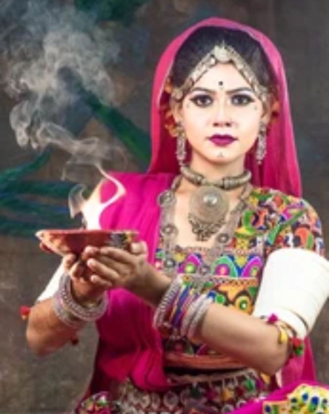 Most Beautiful Queen In India-1-2-3