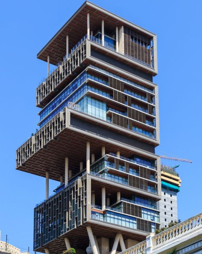 Mukesh Ambani’s Antilia Neighbor-1-2