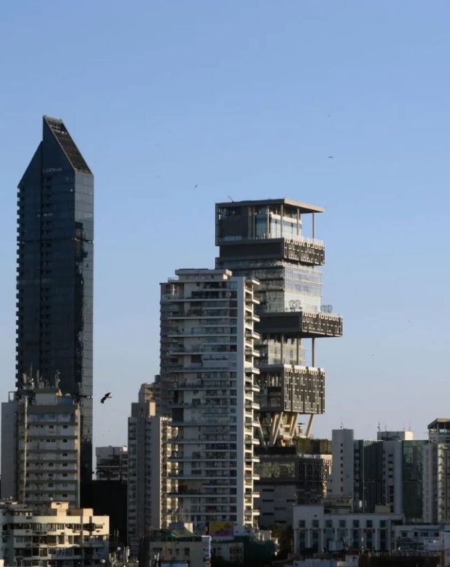 Mukesh Ambani’s Antilia Neighbor-1-2-3