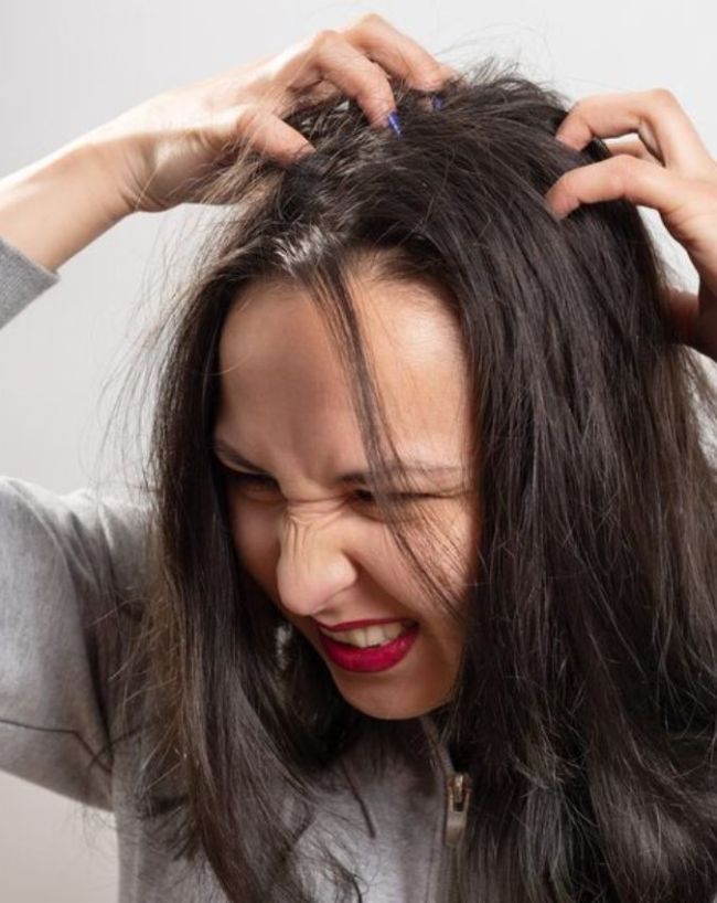 Why is my head so itchy at night-1-2