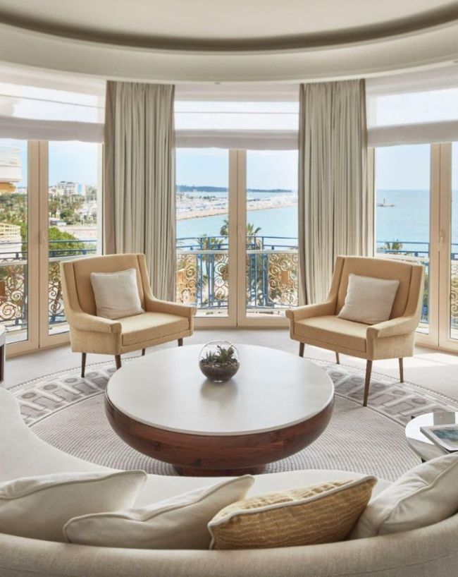 Alia Bhatts lavish Cannes hotel room-1-2