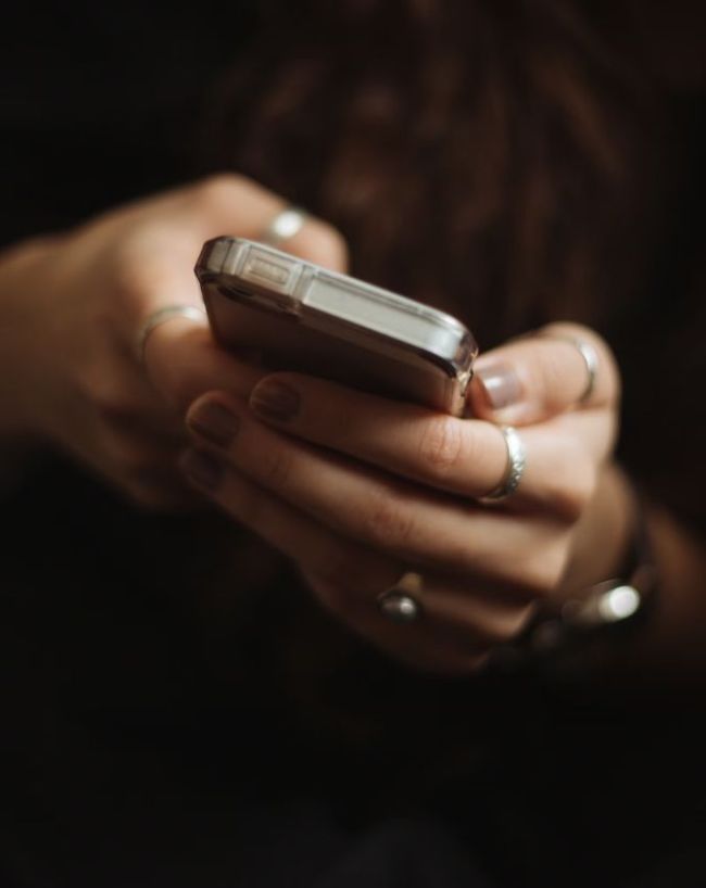 Addiction of Phone-1-2