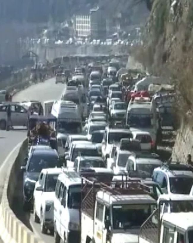 himachal and uttarakhand traffic-1-2-3-4-5