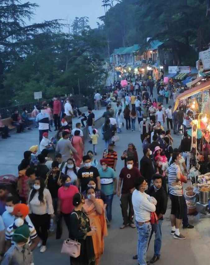 पर्यटन से स्थानीय कारोबार को मिला फायदा