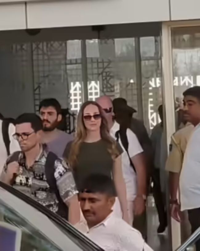 Donald trump Daughter Tiffany trump jaisalmer visit-1-2-3-4