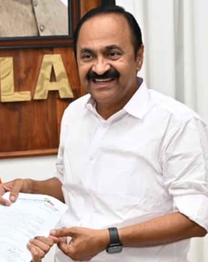विपक्ष का मुखर चेहरा