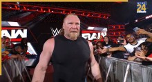 WWE रिंग में Brock Lesnar की फटी जींस, रौब दिखाने के चक्कर में हजारों लोगों के सामने हुई बेइज्जती