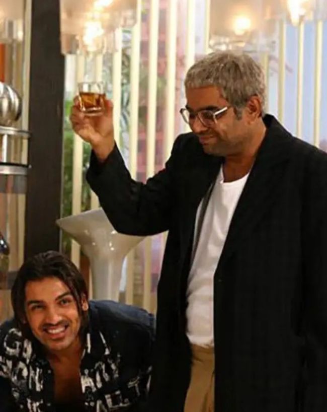 paresh rawal cult classic movies (2)-1-2-3-4-5