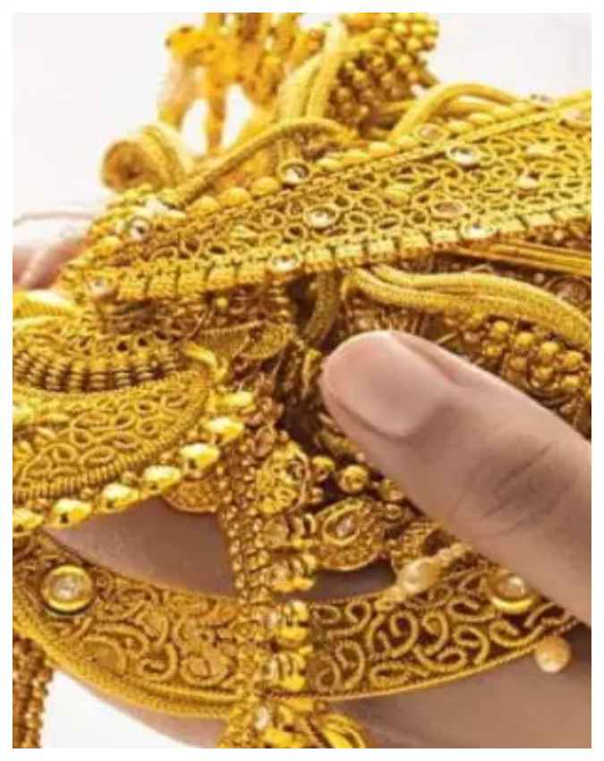 आम आदमी और निवेशकों के लिए क्या है संकेत?