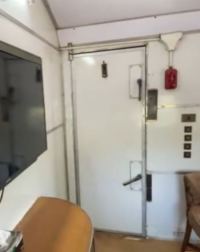 Pakistan Railways Parlor Coach-1-2-3-4