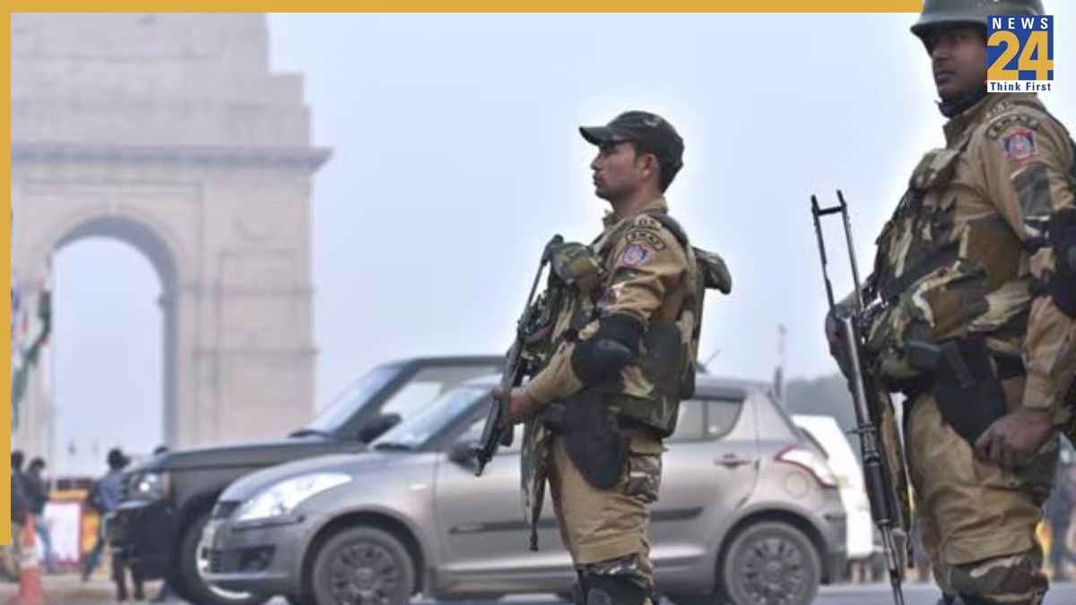 दिल्ली में फिर से आतंकी हमले का अलर्ट, IED हमले की आशंका के बाद सुरक्षा एजेंसियां सतर्क
