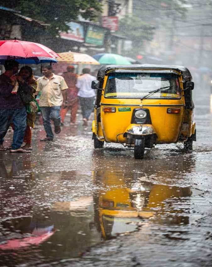 जम्मू कश्मीर में आंधी बारिश का अलर्ट