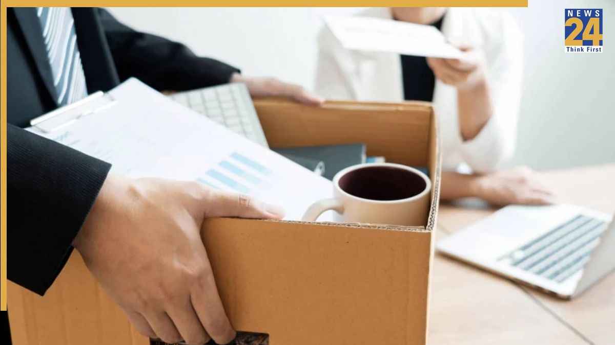 Cognizant Layoff: क्या है प्रोजेक्ट लीप जिसकी वजह से जा रही है हजारों की नौकरी? अब कहां जाएंगे हटाए गए कर्मचारी? आसान भाषा में समझें पूरा मामला